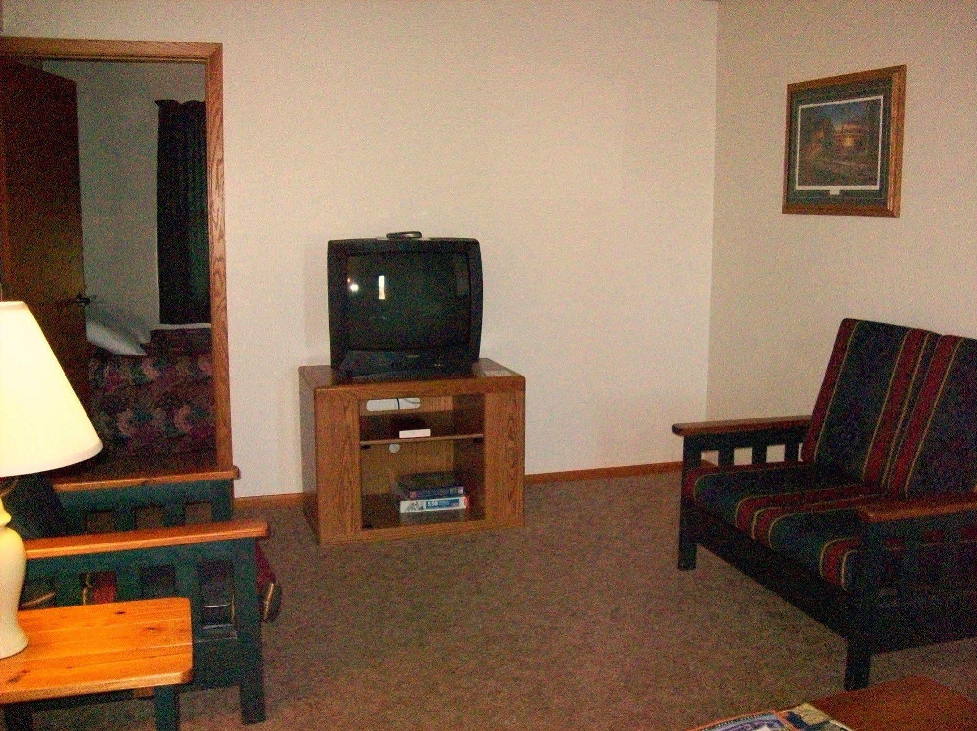 Canyon Lake Resort ラピッドシティ エクステリア 写真